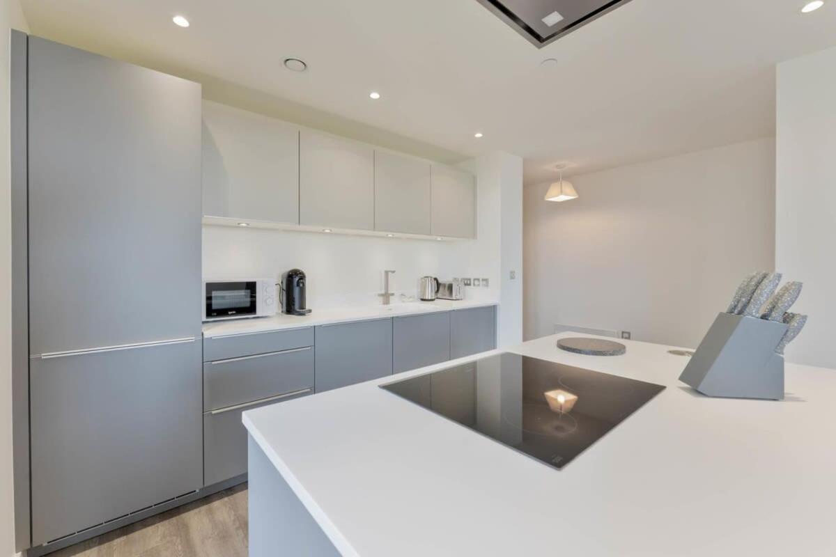 Stunning 2 Bed Apartment In Central Μπέρμιγχαμ Εξωτερικό φωτογραφία