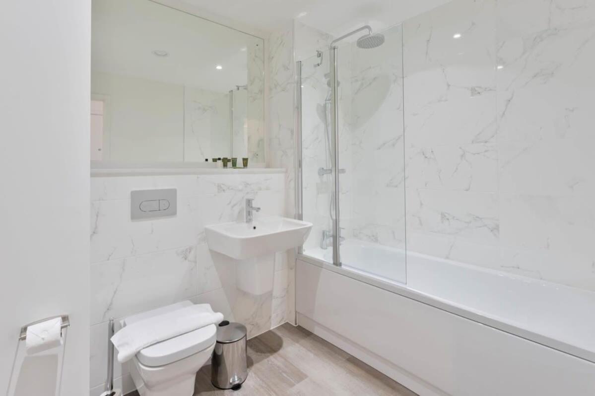 Stunning 2 Bed Apartment In Central Μπέρμιγχαμ Εξωτερικό φωτογραφία