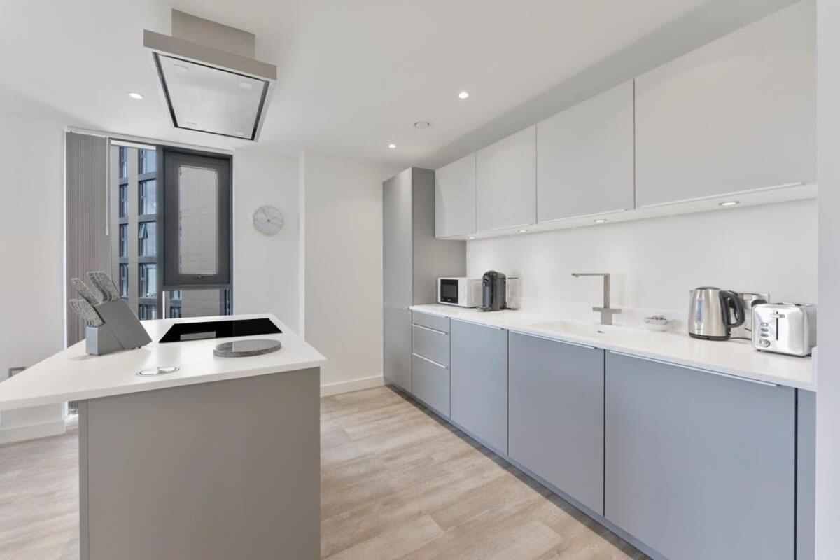 Stunning 2 Bed Apartment In Central Μπέρμιγχαμ Εξωτερικό φωτογραφία